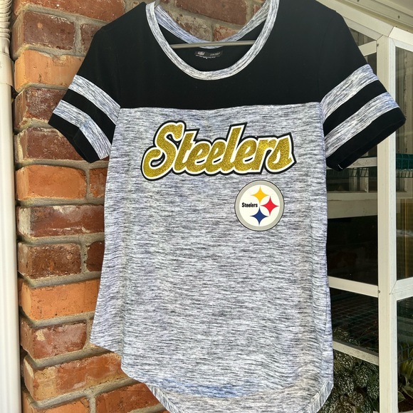 NFL Tops - NFL Team Apparel STEELERS Glitter Logo Tee M